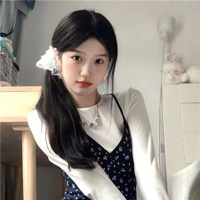 为何是吴秀在